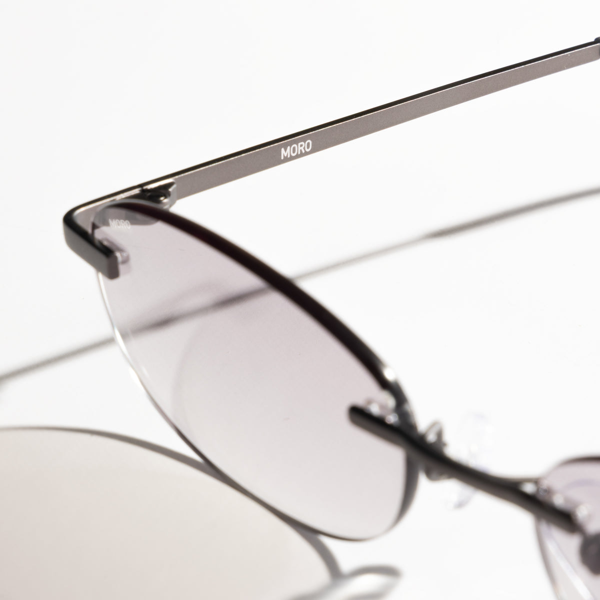 MORO Rimless Sunglasses